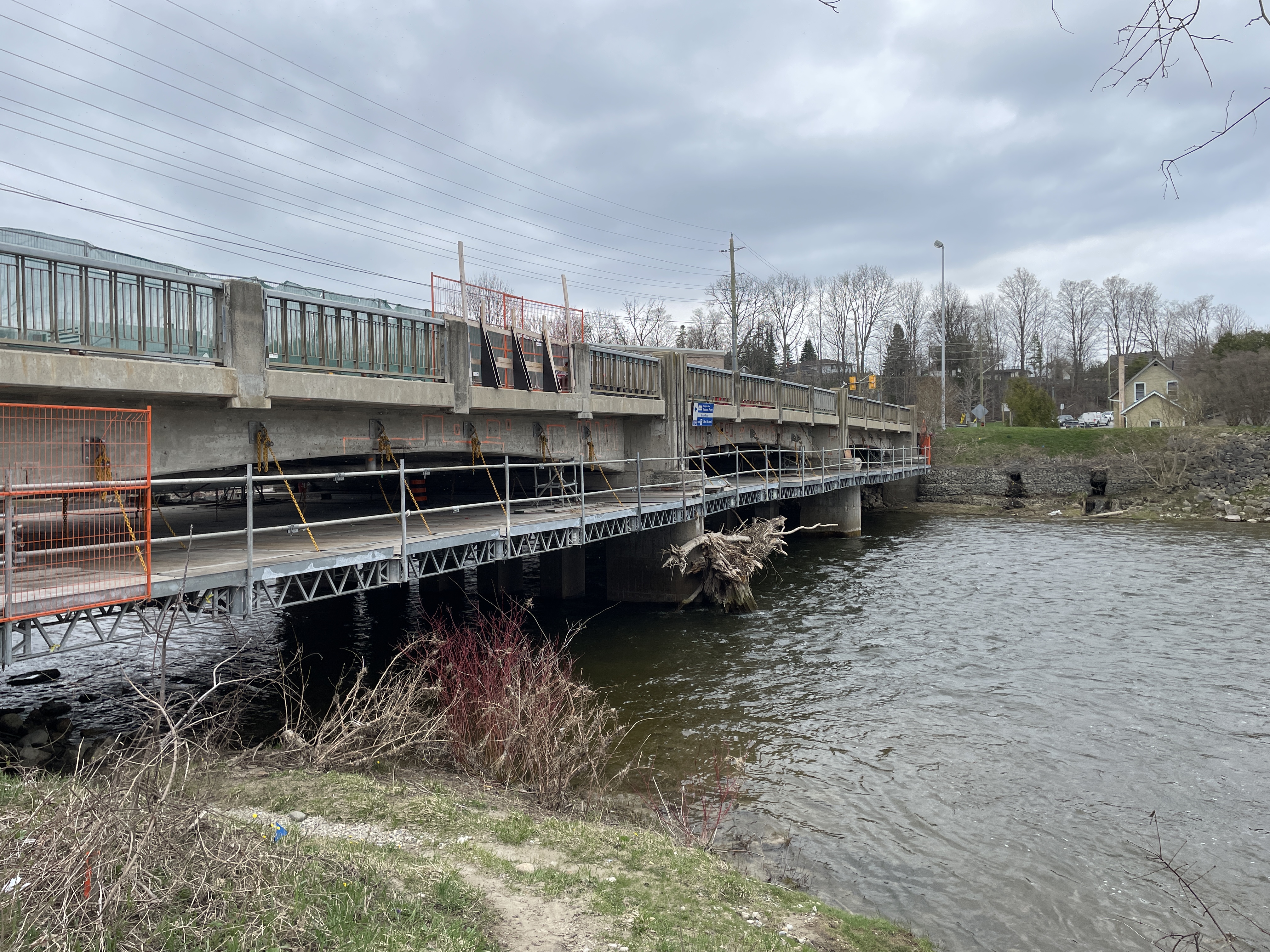 Scaffolding on a bridge