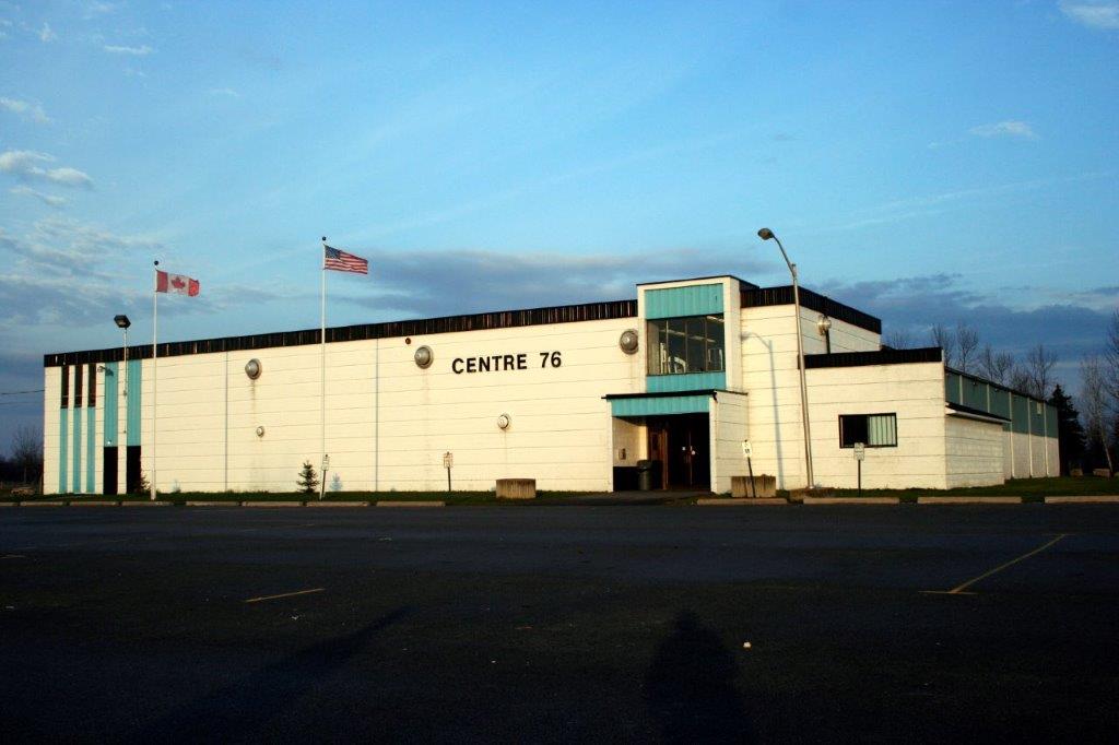 A photo of Athens' Centre 76 Memorial Arena.