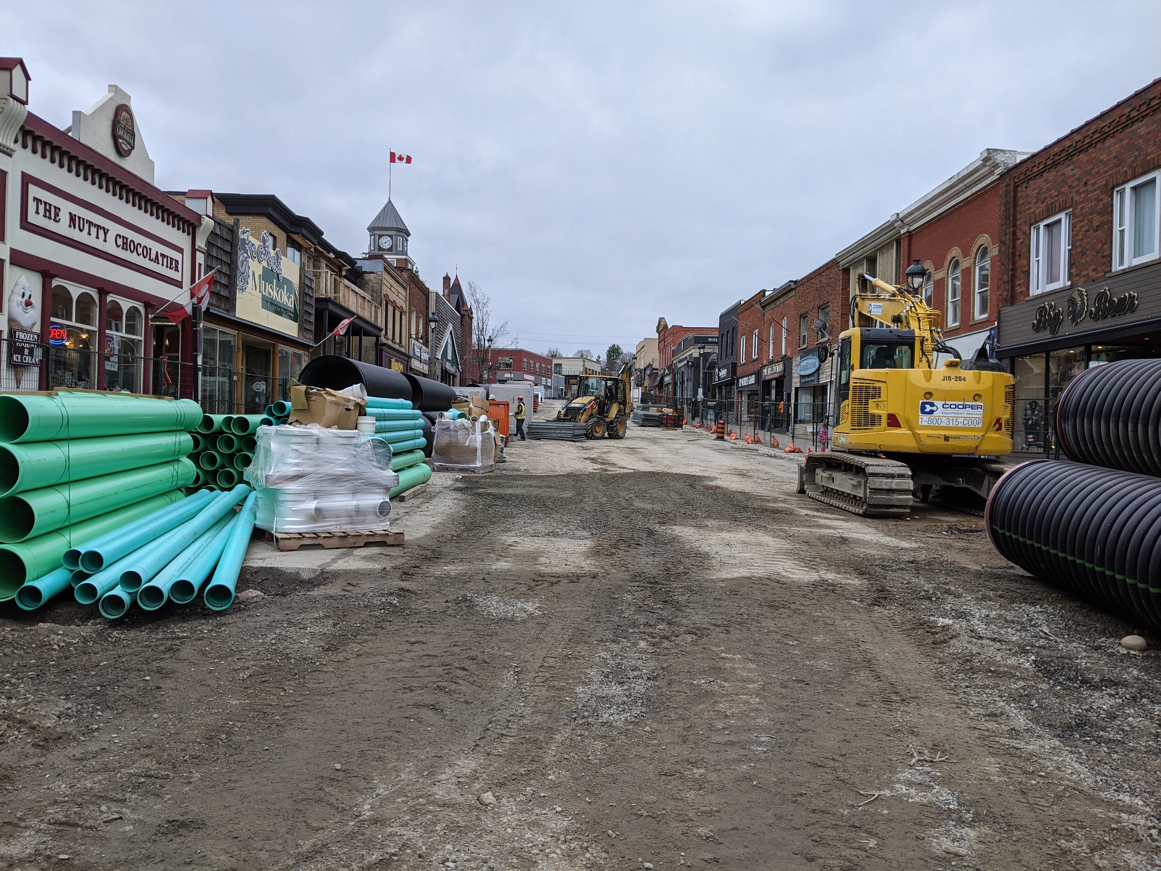 A picture of Main Street in Huntsville.