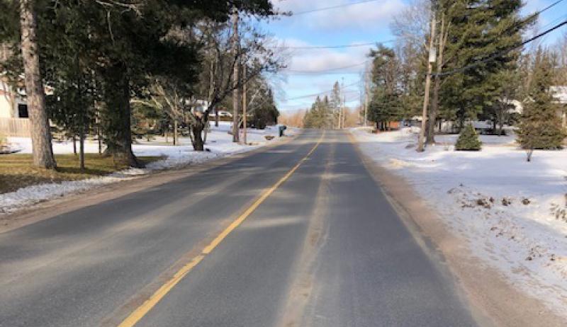 An image of Chemaushgon Road in Bancroft, Ontario.